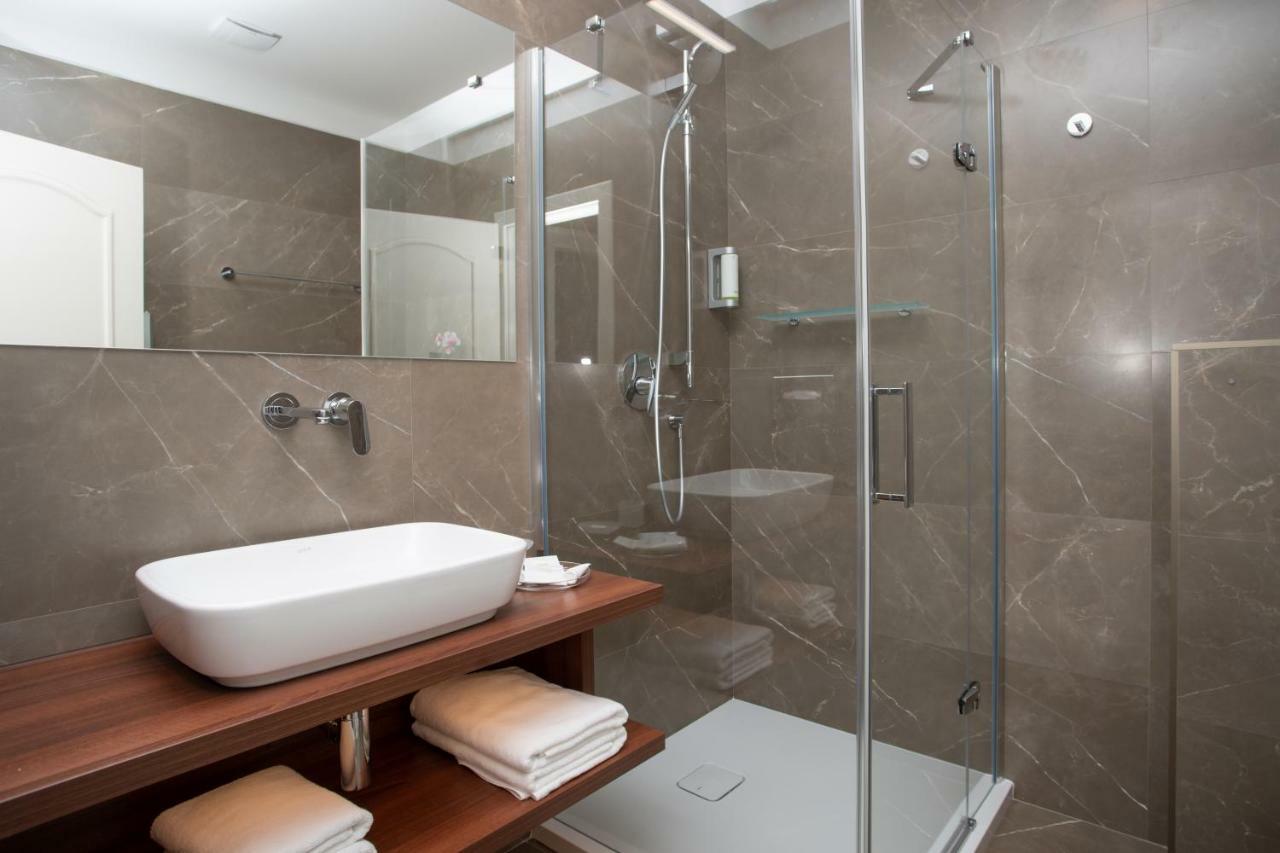Hotel Anna Beroun  Luaran gambar