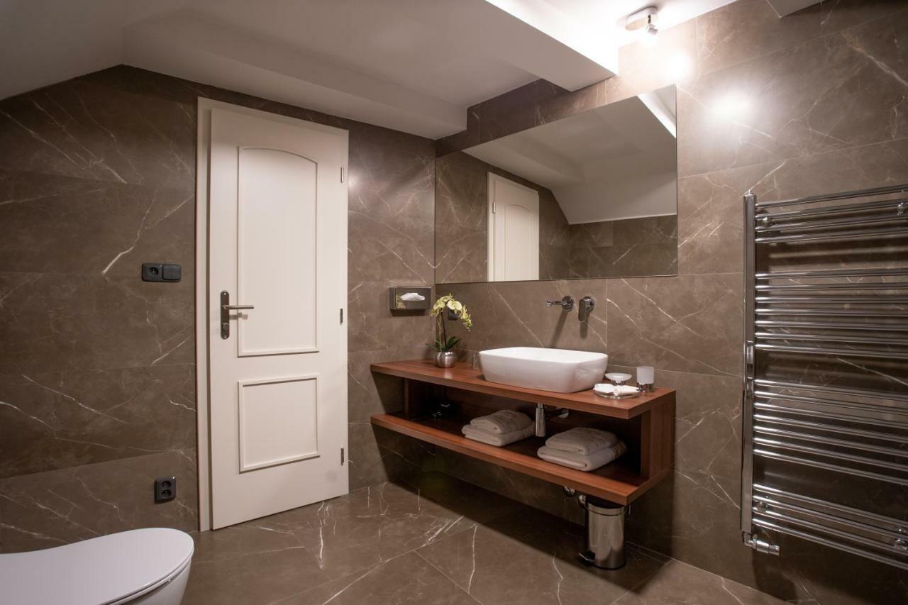 Hotel Anna Beroun  Luaran gambar